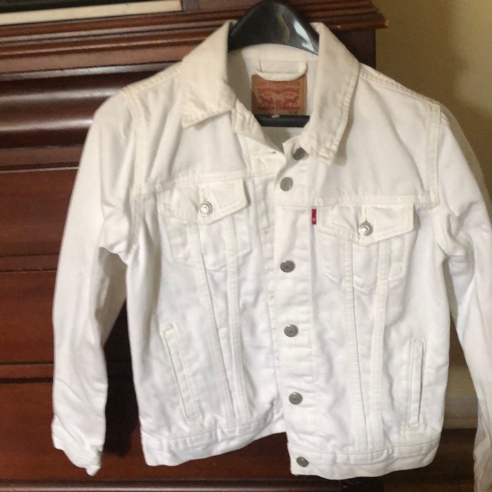 White Levi jacket never worn